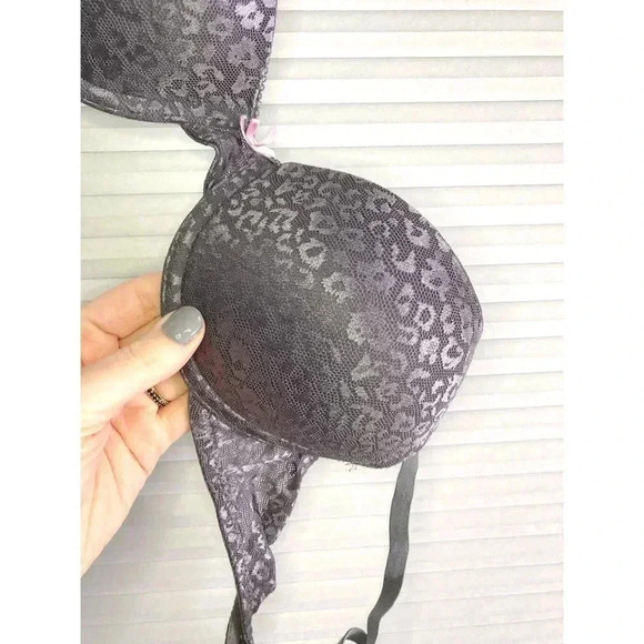 Secret Possessions I 36B - Picture 3 of 5